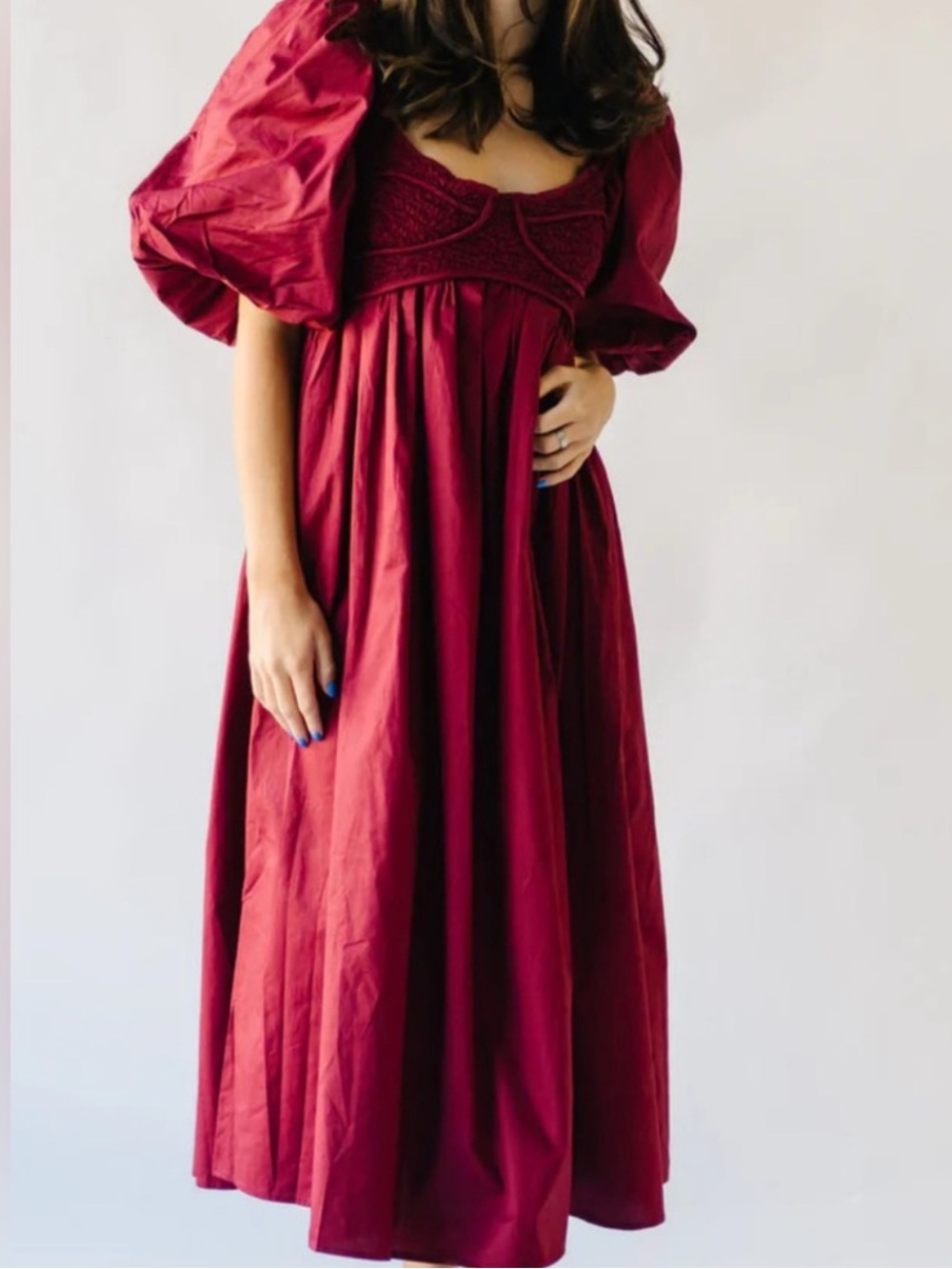 Sofie the Label Puff-Sleeve Midi Dress in Burgundy